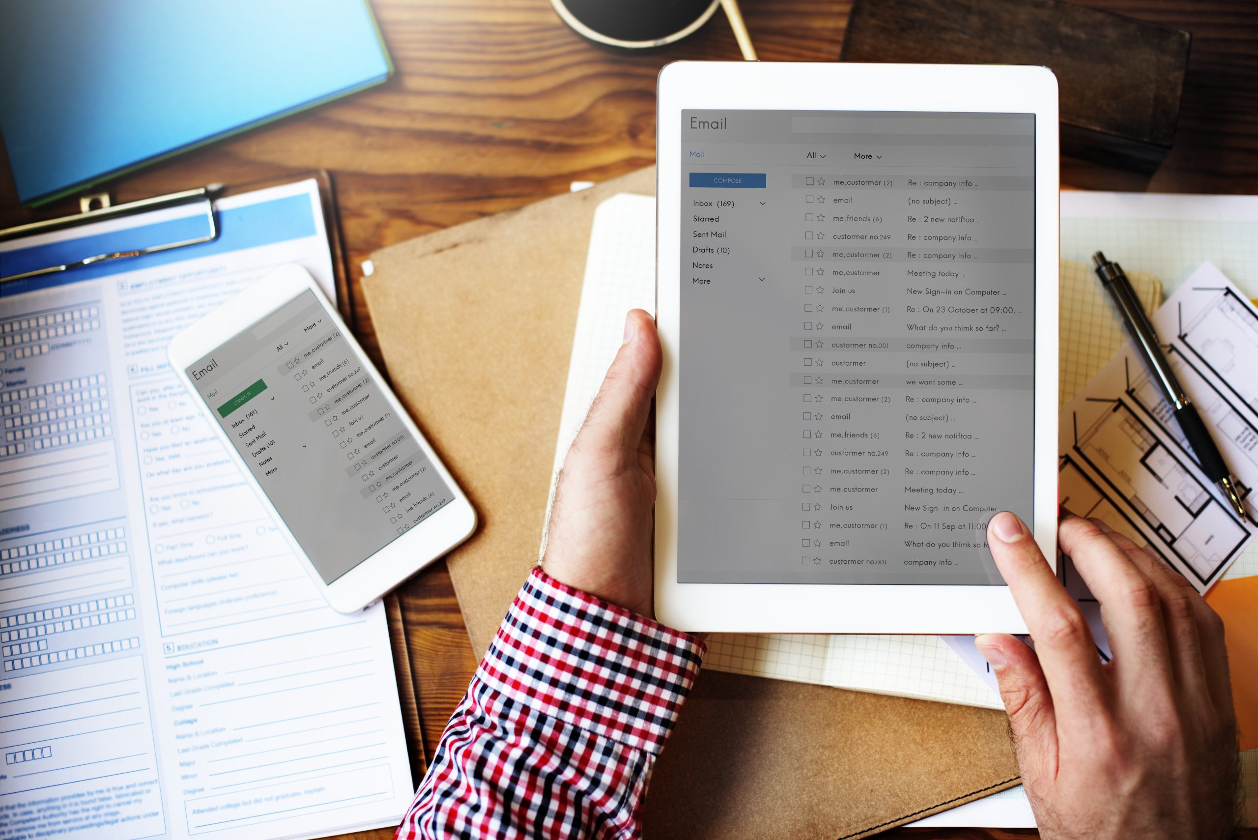 Bizont | Email Connection Communication Mobile Phone Tablet Technology Concept